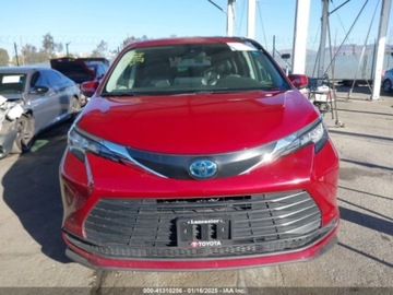 Toyota Sienna III 2023 Toyota Sienna LE 2023 2.5l 2.5 Hybryda 189KM, zdjęcie 7