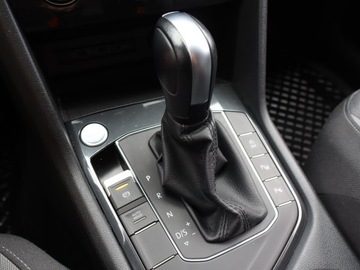 Volkswagen Tiguan II SUV 1.5 TSI EVO 150KM 2020 VW Tiguan 1.5 TSI, Salon Polska, Serwis ASO, DSG, zdjęcie 12