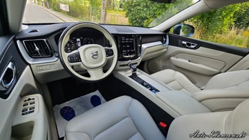 Volvo XC60 II Crossover T5 250KM 2020 Volvo XC 60 Volvo Xc60 2.0 T5 Panorama Skora El klapa Kamera 2.0, zdjęcie 10