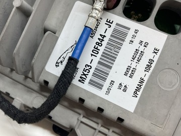 PŘÍSTROJOVÁ DESKA / TACHOMETR MX53-10F844-JE JAGUAR F-TYPE 2023 LIFT.