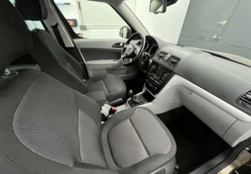 Skoda Yeti 2011 Skoda Yeti 1.2 TSI 1 wlasciciel 100 serwisowany 1.2 Benzyna 105KM, zdjęcie 19