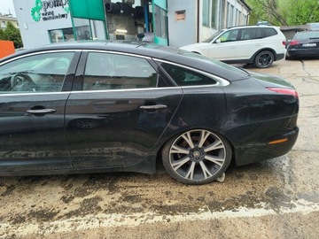 JAGUAR XJ 2012, 3.0D NA DÍLY