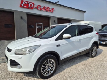 Ford Kuga II SUV 2.0 Duratorq TDCi 163KM 2013 Ford Kuga Sliczna biala Titanium 2.0 TDCI 163KM Naped 4x4 200tys km orygin, zdjęcie 3