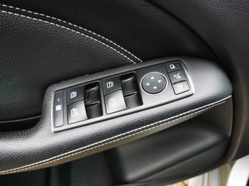 Mercedes Klasa B W246 Sports Tourer Facelifting 2.1 Electric Drive 179KM 2016 MERCEDES B Electric Drive 250 e, Bezwypadkowy, Przebieg 63857km, zdjęcie 21