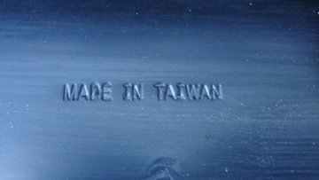 BLATNÍK LEVÝ PŘEDNÍ DACIA DUSTER 01.10-