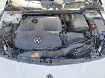 Mercedes CLA C117 2018 Mercedes-Benz CLA 250 2018 2.0 Benzyna 208KM, zdjęcie 5