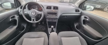 Volkswagen Polo V Hatchback 5d 1.6 TDI-CR DPF 90KM 2011 Volkswagen Polo 122011r, 1.6 TDI. Lekko uszkodzony przod. Jezdzi. 1.6, zdjęcie 5