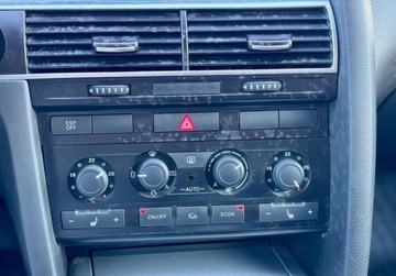 Audi A6 C6 Limousine 2.0 TDI 170KM 2009 Audi A6 Limousine 2.0 TDI 170KM CR Sedan bezwypadkowy BIXENON LED PDC Clia, zdjęcie 29