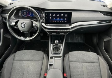 Skoda Octavia IV Scout 1.5 TSI ACT 150KM 2022 Skoda Octavia Pakiet Selection, ACC, Kamera, KESSY, Podgrzewane fotele, Sa, zdjęcie 3