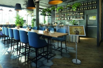 ТЕЛЕСКОПИЧЕСКИЙ РЕКЛАМНЫЙ СТЕНД С ЗАЩЕЛКОЙ А3