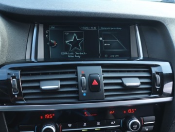 BMW X4 G01 xDrive20i 184KM 2017 BMW X4 xDrive20i, Salon Polska, Serwis ASO, 4X4, zdjęcie 11