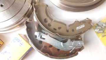 БАРАБАНЫ + КУЛАЧКИ + ЦИЛИНДРЫ FIAT GRANDE PUNTO 1.4