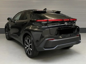 Toyota C-HR II SUV 1.8 Hybrid 140KM 2025 Od ręki - Style 1.8 Hybrid 140KM | Podgrzewane fotele!, zdjęcie 2