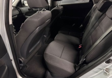 Hyundai i30 I CW Facelifting 1.4 DOHC 109KM 2012 Hyundai i30 wszystko dzial navipelna ele 1.4 Benzyna 109KM, zdjęcie 11