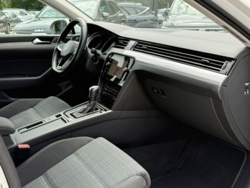 Volkswagen Passat B8 Limousine Facelifting 2.0 TDI SCR 150KM 2020 Volkswagen Passat 2.0 TDI 150kM! DSG ! Salon, zdjęcie 17