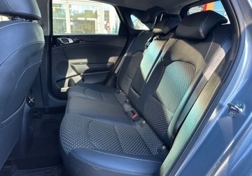 Kia Ceed III Hatchback Facelifting  1.5 T-GDI 140KM 2024 Kia Ceed MY25 Business Line 140KM 7DCT automat, dostepny od reki w Gdyni, zdjęcie 12