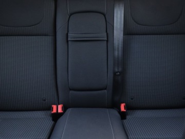 Ford Focus III Hatchback 5d 1.0 EcoBoost 125KM 2013 Ford Focus 1.0 EcoBoost, Navi, Klima, Klimatronic, zdjęcie 9