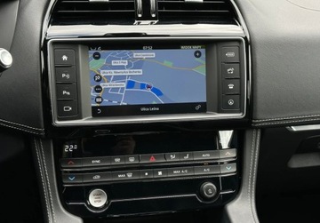 Jaguar F-Pace 2017 Jaguar F-Pace R Sport, Lampy LED, 2.0 D AWD 4x4, Bezwypadkowy Nowy Rozrzad, zdjęcie 10