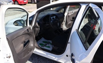 Opel Corsa D Hatchback 5d Facelifting 1.2 Twinport ECOTEC 85KM 2014 Opel Corsa Zadbany, klimatyzacja ,wielof. kierownica, Spalanie 4L 100 Km, zdjęcie 6
