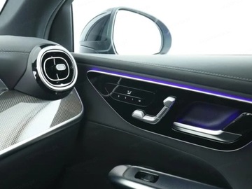 Mercedes GLC C254/X254 2025 GLC Coupe 200 d 4-Matic AMG Line 2.0 (163KM) 2025, zdjęcie 13