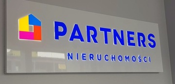 Выпуклый рекламный короб со светодиодной подсветкой, 100х50см.