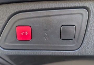 Citroen C5 Aircross SUV Facelifting 1.2 MHEV 136KM 2024 Citroen C5 Aircross 1.2 mHEV Max eDCT6 SalonPL FVat od Reki Serwis ASO, zdjęcie 27