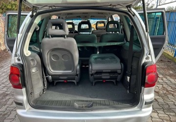 Volkswagen Sharan II Van 2.0 TDI-CR BMT 140KM 2010 Volkswagen Sharan Volkswagen Sharan 2.0 TDI Comfortline 2.0 Diesel 140KM, zdjęcie 4