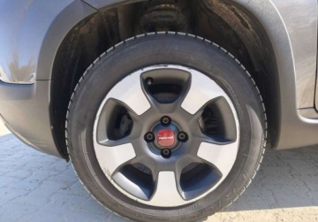 Fiat Panda III Hatchback 5d seria 4 1.0 Hybrid 70KM 2021 Fiat Panda mildHybrid City Cross, Czujniki parkowania, Klimatyzacja, Salon, zdjęcie 28