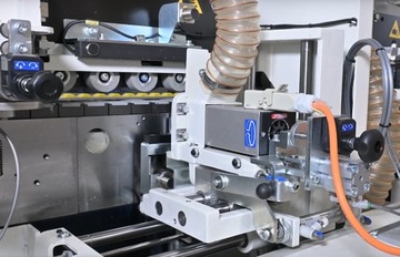 CASADEI FLEXA 23 кромкооблицовочный станок | SCM GROUP | резак для предварительной обработки + углы + скребки + полировщик