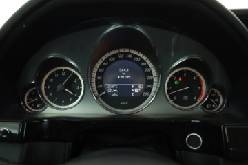 Mercedes Klasa E W212 Limuzyna 350 CDI BlueEFFICIENCY 231KM 2009 Mercedes E E 350 CDI, 227 KM, Automat, Skóra, zdjęcie 7