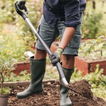 FISKARS SZPADEL OSTRY ERGONOMIC 1067511 MOCNE WYTZRYMAŁE