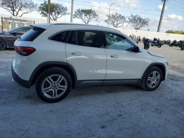 Mercedes GLA II 2022 Mercedes-Benz GLA 250 2022 2.0l 2.0 Benzyna 221KM, zdjęcie 3