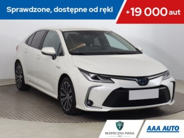 Toyota Corolla XII Sedan 1.8 Hybrid 122KM 2019 Toyota Corolla 1.8 Hybrid, Salon Polska