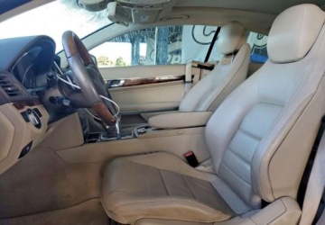 Mercedes Klasa E W212 2012 Mercedes-Benz Klasa E 2012 Mercedes-Benz E350 - KUPIONY w transporcie do P, zdjęcie 6