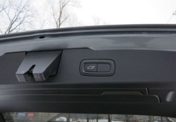 Volvo V60 I Kombi Facelifting 2.0 D3 DRIVE-E 150KM 2018 Volvo V60 Volvo V60 D3 Momentum 2.0 Diesel 150KM, zdjęcie 19