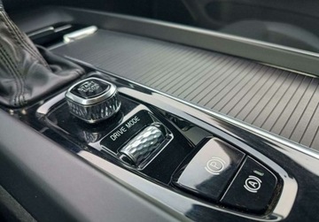 Volvo XC60 II Crossover T4 190KM 2019 Volvo XC 60 2.0 T4 190KM Gwarancja Momentum Pro Salon PL FV23 2.0 Benzyna, zdjęcie 13