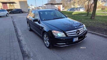 Mercedes Klasa C W204 Kombi T204 1.8 250 CGI BlueEFFICIENCY 204KM 2010 Mercedes-Benz Klasa C Mercedes C 250 CGI Automat Zamiana 1.8 Benzyna 204KM, zdjęcie 16