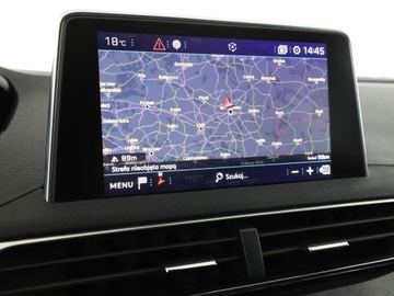 Peugeot 3008 II Crossover 2.0 BlueHDi 180KM 2017 Peugeot 3008 GT Line automat panorama 180KM navi, zdjęcie 24