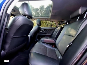 Toyota Avensis III Wagon Facelifting 2015 2.0 D-4D 143KM 2016 Toyota Avensis Fajna wersja bardzo ladna, Panorama GWARANCJA 2.0, zdjęcie 18