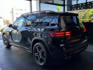 Mercedes GLB SUV 2.0 200d 150KM 2025 MERCEDES-BENZ GLB 200 d 4-Matic AMG Line 2.0 (150KM) 2025, zdjęcie 3
