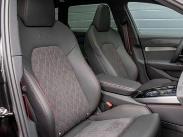 Audi A6 C8 Avant Plug In Facelifting 2.0 55 TFSI e 367KM 2025 AUDI A6 e-Hybrid quattro Avant Combi 2.0 (367 KM) 2025, zdjęcie 4