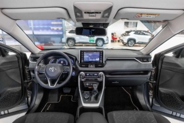 Toyota RAV4 V SUV 2.5 Hybrid Dynamic Force 222KM 2022 Toyota RAV4 2.5 Hybrid Comfort Style 4x4 2.5 Hybryda 222KM, zdjęcie 3