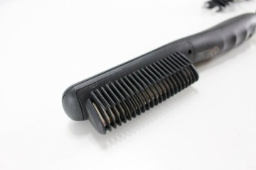 РАСЧЕСКА ДЛЯ ВЫПРЯМЛЕНИЯ ВОЛОС 27W HOFFEN HC-0150