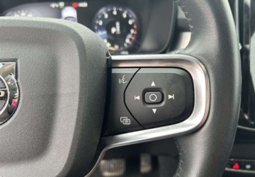 Volvo XC40 2021 Volvo XC 40 Volvo XC 40 T5 AWD Momentum 2.0 Benzyna 247KM, zdjęcie 16