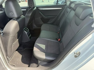Skoda Octavia III Kombi 2.0 TDI 150KM 2016 Škoda Octavia Skoda Octavia 2.0TDi 150KM 2015r, zdjęcie 12
