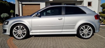 Audi A3 8P S3 Sportback 2.0 TFSI 265KM 2009 Audi S3 2.0B 265KM, Quatro, Półskóra, Navi, Xenon. BEZWYPADKOWY, zdjęcie 5