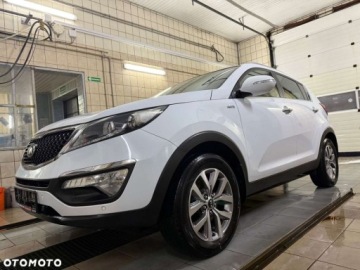 Kia Sportage III 2015 Kia Sportage Kia Sportage 2.0 CVVT 4WD Spirit 2.0 Benzyna 163KM, zdjęcie 4