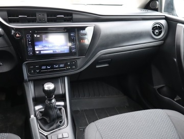 Toyota Corolla XI Sedan Facelifting 1,6 Valvematic 132KM 2017 Toyota Corolla 1.6 Valvematic, Salon Polska, zdjęcie 7