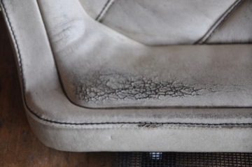 BMW E38 RĄCZKI BOCZKÓW SKÓRA KREM RARYTAS 750