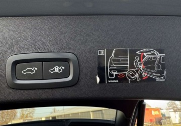 Volvo XC40 2021 Volvo XC 40 2,0 B4 197ps Hybr Multi Led Virtual Tacho Blis Skora Reling Se, zdjęcie 27